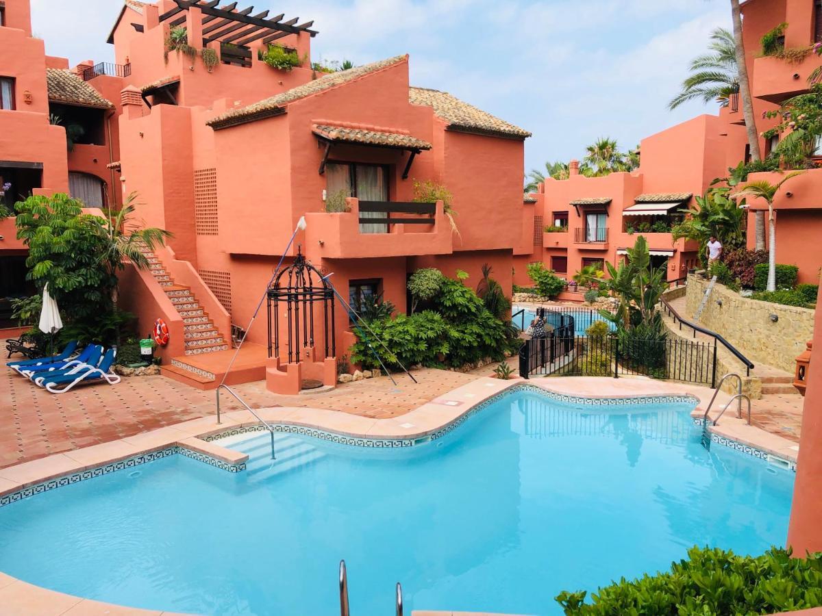 Two-Room Apartment In Elviria Near The Beach With Parking Marbella Exterior photo